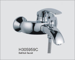 Chrome Plated Bathtub Faucet