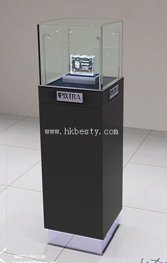 Famous jewellery and watch display tower case 