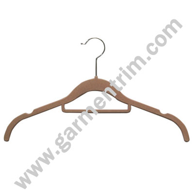 Grand Wooden Hanger