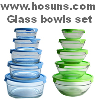 Glass bowls set