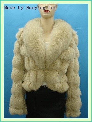 Fur garment- Fox head fur garment