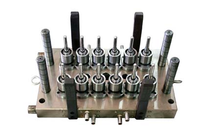 12 cavities hot runner PET preform mould