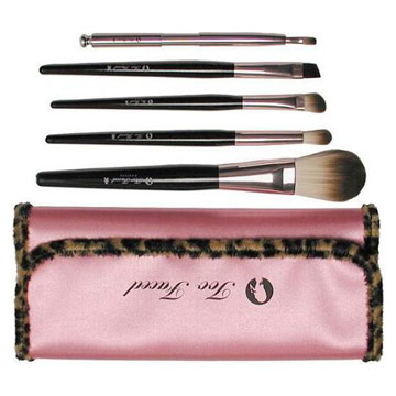 cosmetic brushes