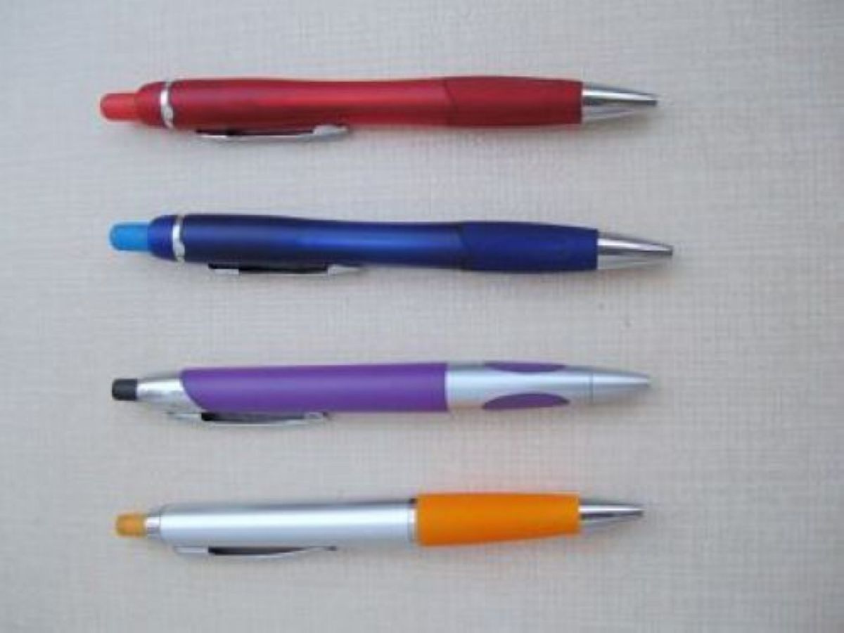 Supply erasbale ball pen,erasable pen,eraser ballp