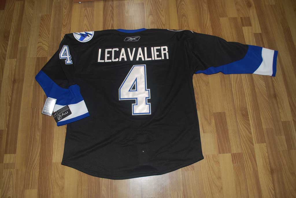 #4 Vincent lecavalier Tampa bay lightning white nh