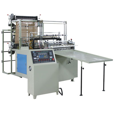 Computer plastic bag sealing and cutting machine