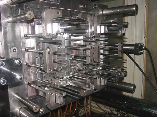 Injection Mould & Parts OEM supplier