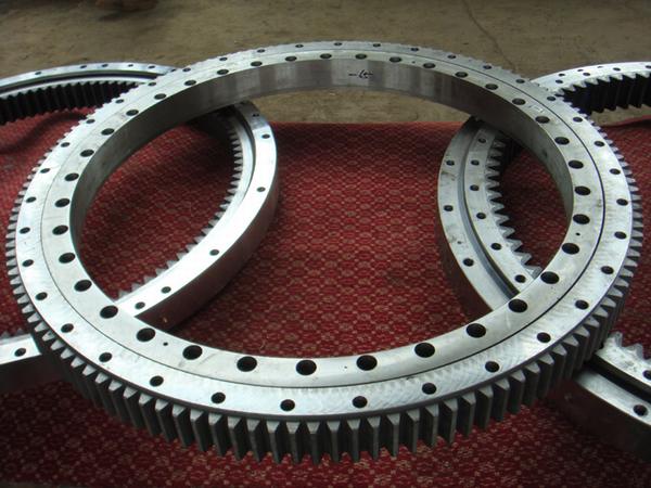 The single-row crossed roller Slewing Bearing