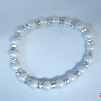 pearlized magnetic bracelet bead bracelet