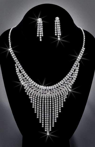 Necklace set