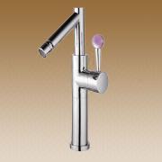 Lavatory faucets & mixers