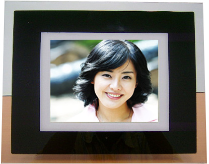 8 INCH  Digital Photo Frame         