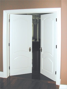 PVC veneered door