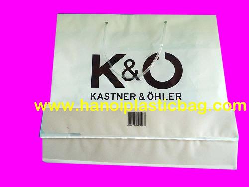 clip loop handle bag with card board