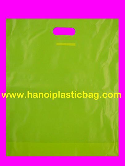 die cut handle bag with top fold