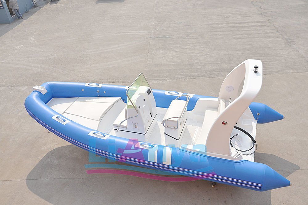 Rigid inflatable boat HYP660CE