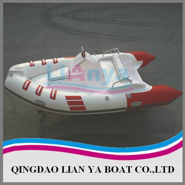 Rigid inflatable boat HYP420