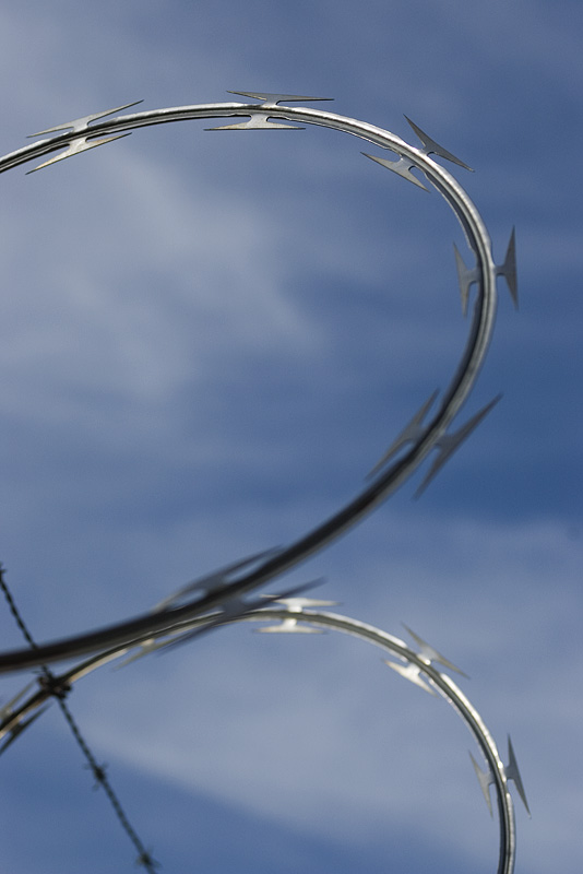 razor wire