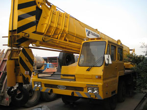 Used truck crane Tadano 65T TG650E