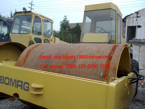 Used BOMAG road roller Bomag BW217D