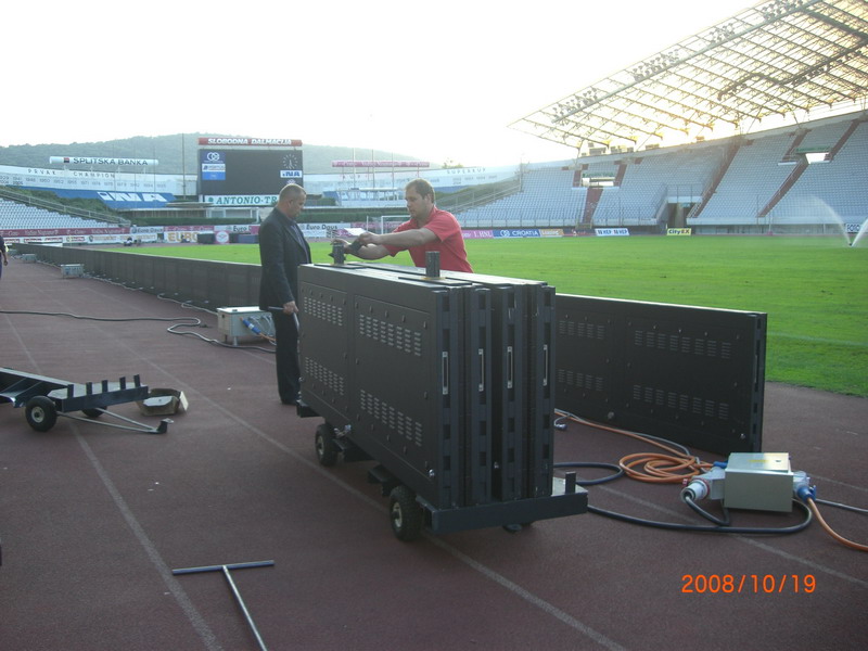 FOOTBALL STADIUM LED DISPLAY SCREEN FROM TOP BRAND