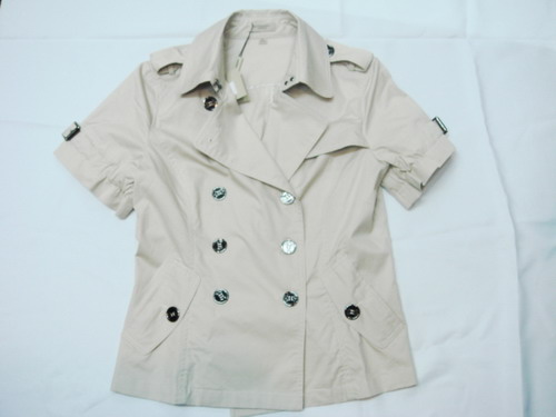 sell burberry coat,original jackets,ladies t-shirt