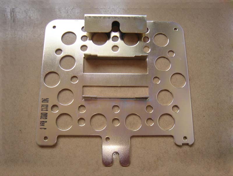 Stamping metal bracket, zinc plating, chromate