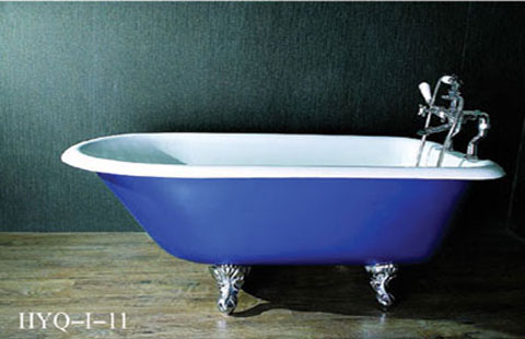 cast iron bathtub