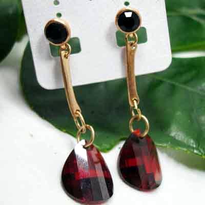 alloy earring with zircon