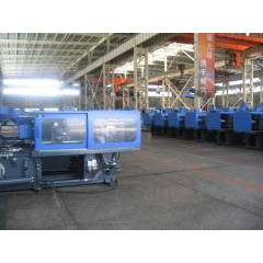 Plastic Injection Molding Machine