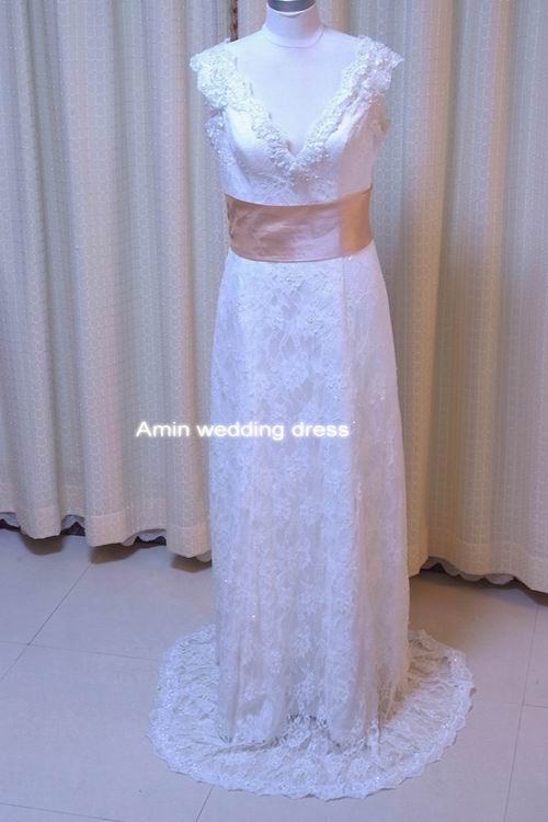 Lace wedding bridal gown from Amin wedding dress