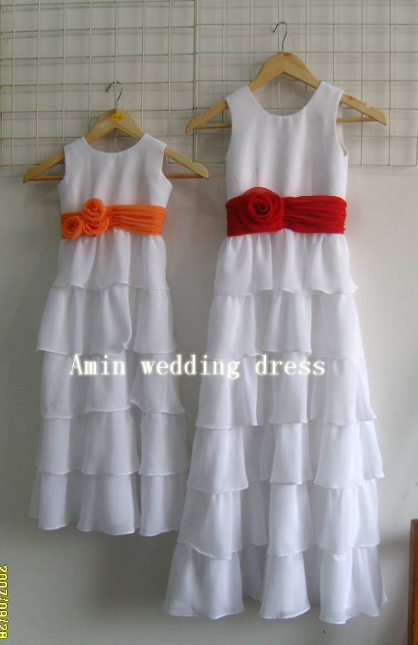 Flowergirl dress of Amin