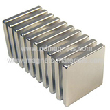 Rectangular block magnet