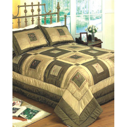 Golden Jacquard Bedding Set