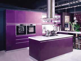 UV lacquering kitchen cabinets