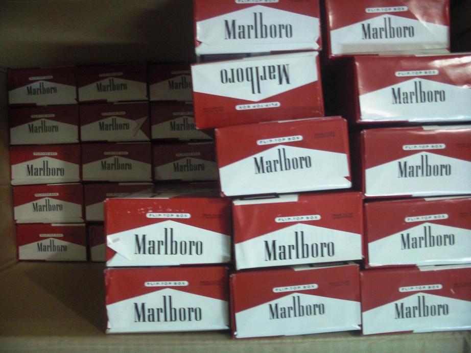 marlboro red 