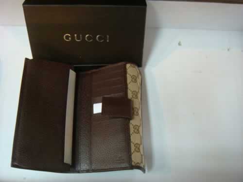 brand wallet