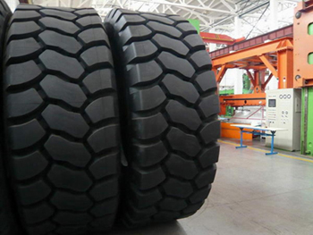 OTR tire 3300R51