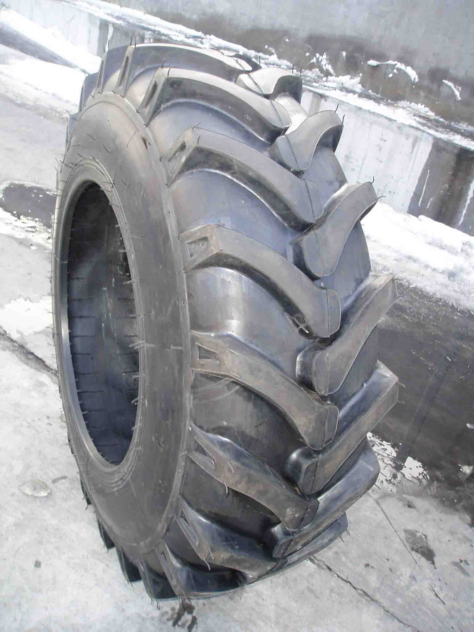 Agrculture Tyre 14.9-24