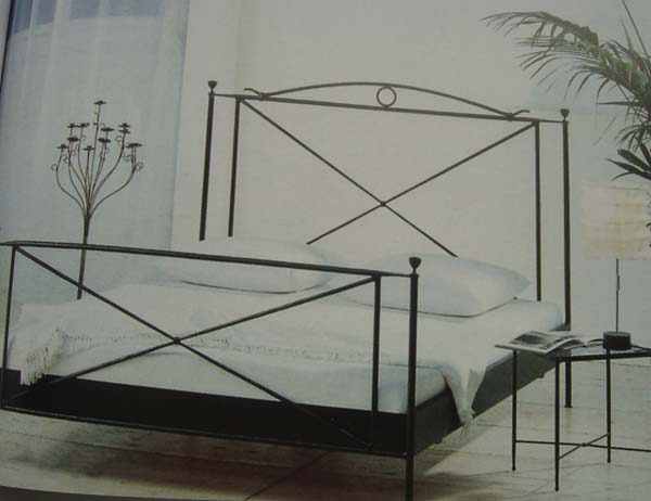 iron bed