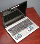 Sony VAIO SZ330P/B Laptop Computer