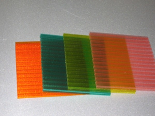 polycarbonate hollow sheet