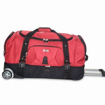 Rolling Duffle Bag with Large-capacity Compartment