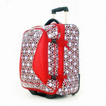 Rolling Duffel Bag with U-sharp Compartment Design