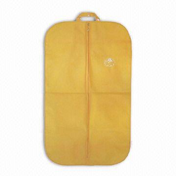 Garment Bag with Transparent PE Window