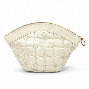 Fabric Cosmetic Bag, Made of Quilted Polyester