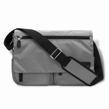  Messenger Bag, Made of Canvas/Polyester/Nylon 