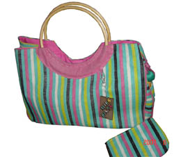 straw beach bag