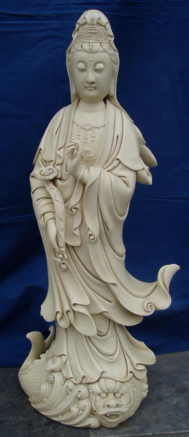 Attractive Dehua Porcelain Kwan-yin Statue