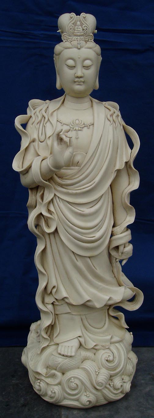 Attractive Dehua Porcelain Kwan-yin Statue